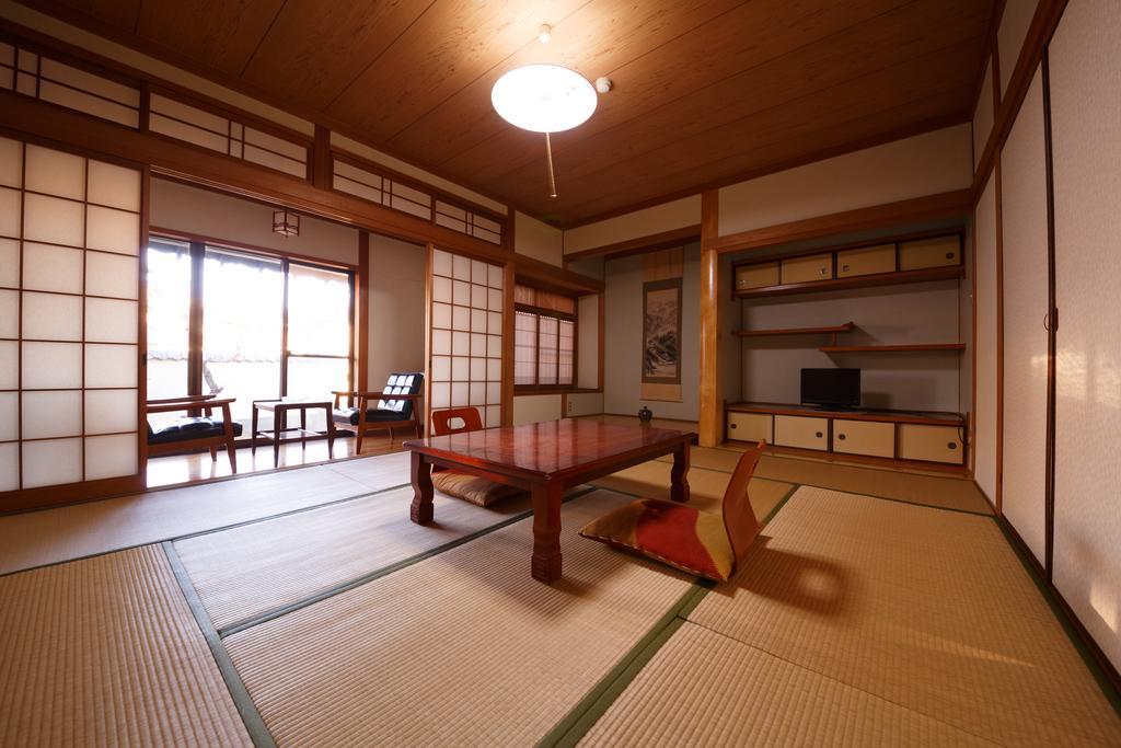 Yufuin Ryokan Tadaima酒店 外观 照片